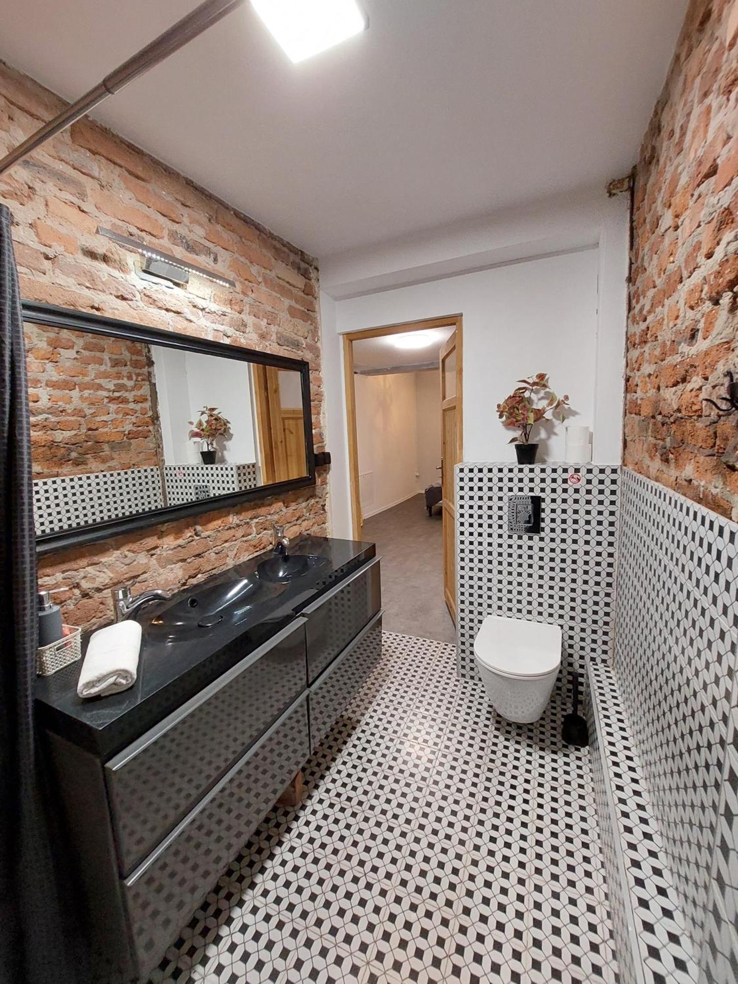 Flores Apartament Катовице Номер фото