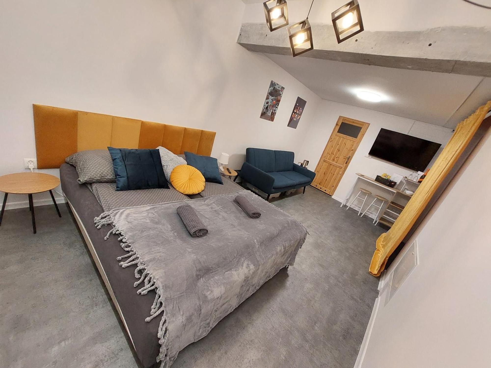 Flores Apartament Катовице Номер фото