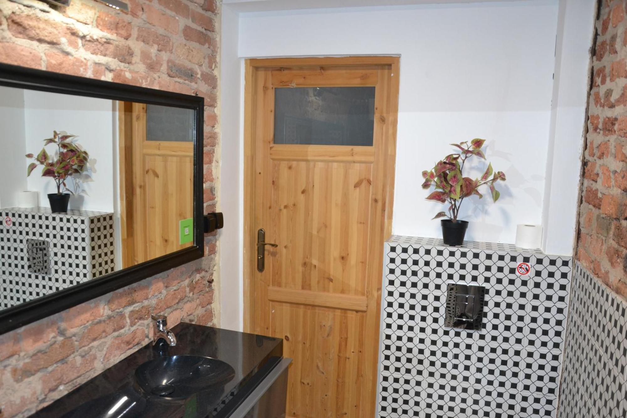 Flores Apartament Катовице Экстерьер фото